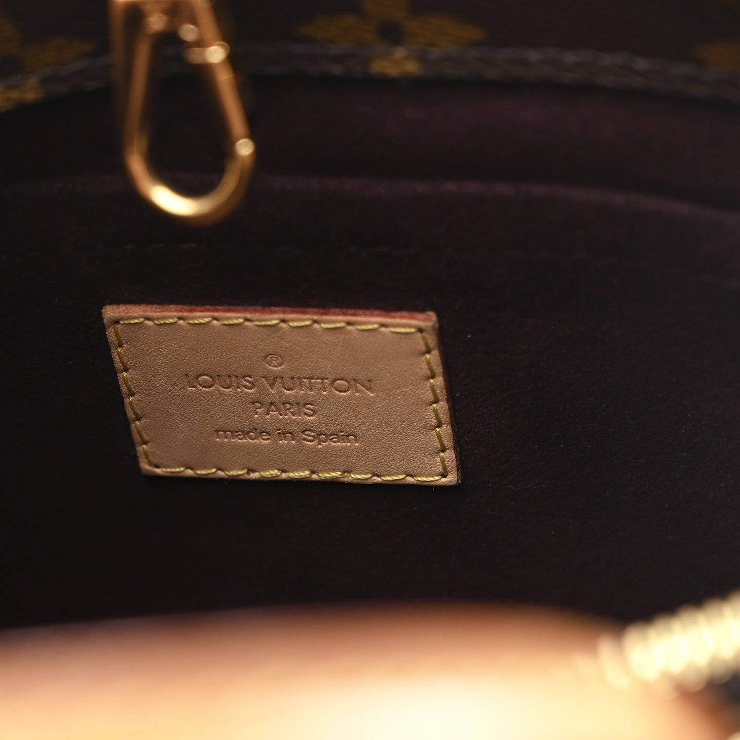 Louis Vuitton Monogram Montaigne BB 7 of 12