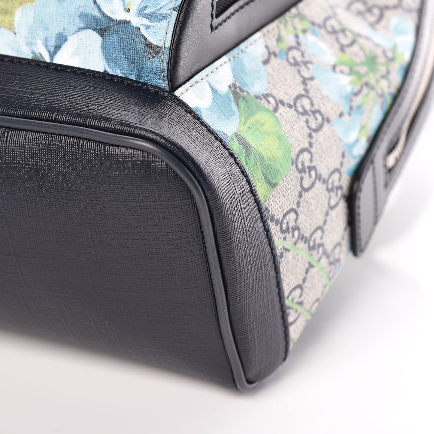 GG Supreme Monogram Blooms Small Day Backpack Blue