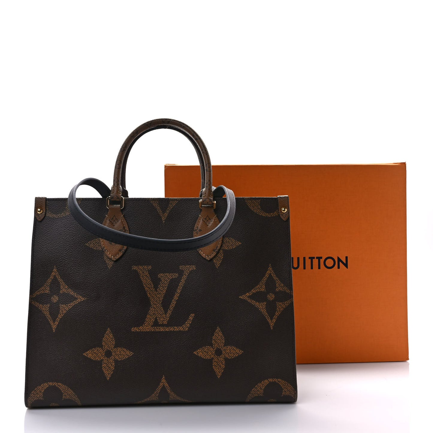 Reverse Monogram Giant Onthego MM