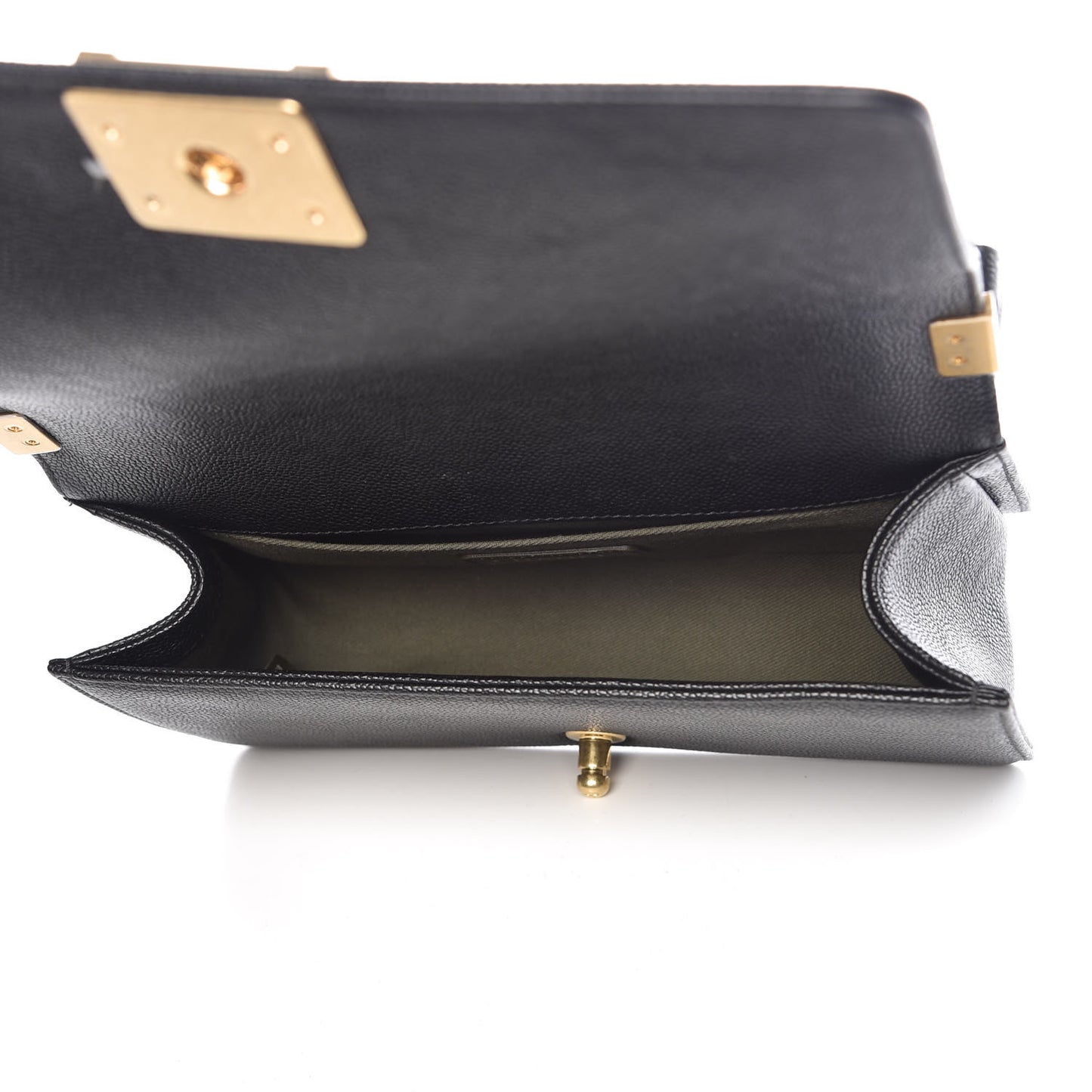 Caviar Quilted Medium Boy Flap Black