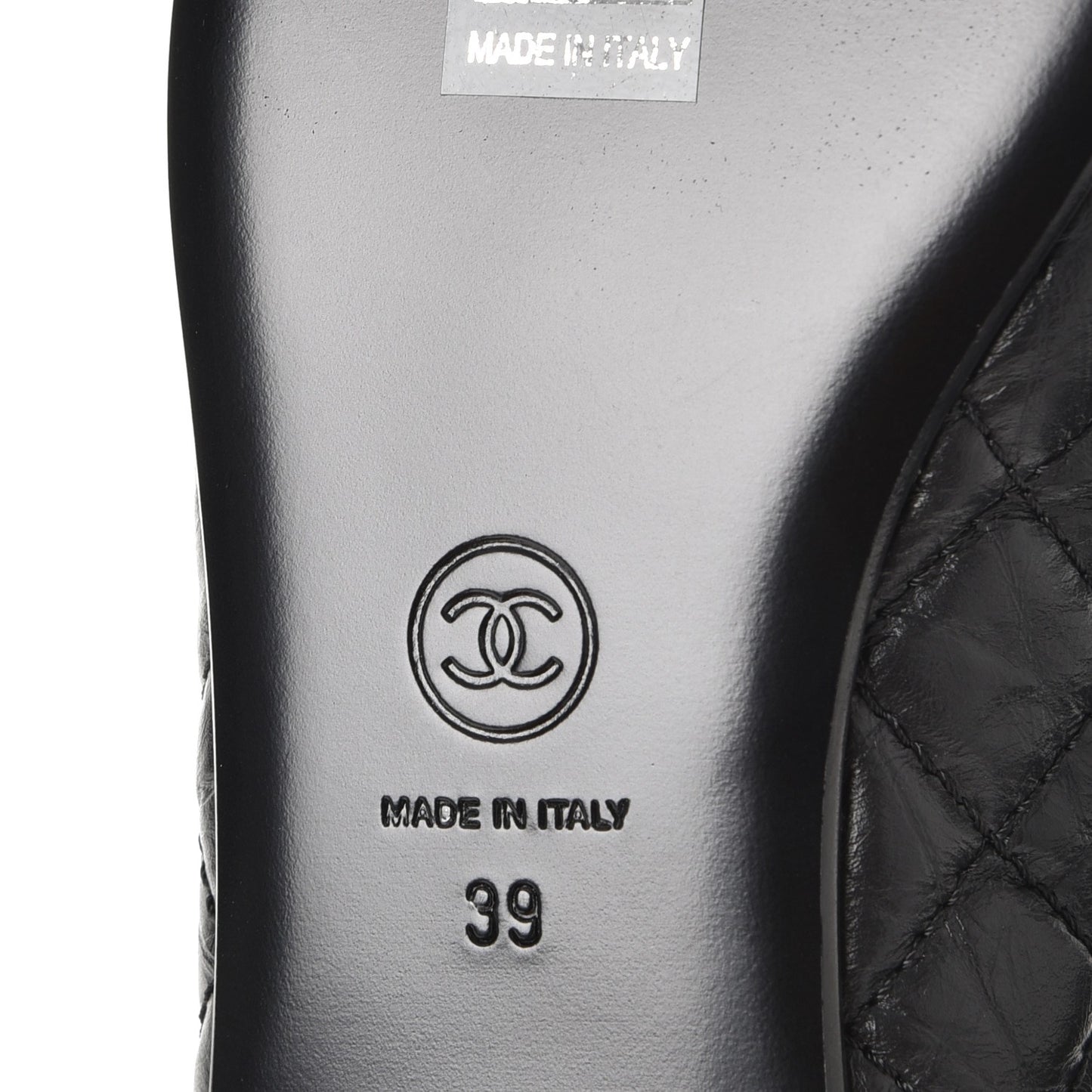 Aged Calfskin Quilted Cap Toe Ballerina Flats 39 Black