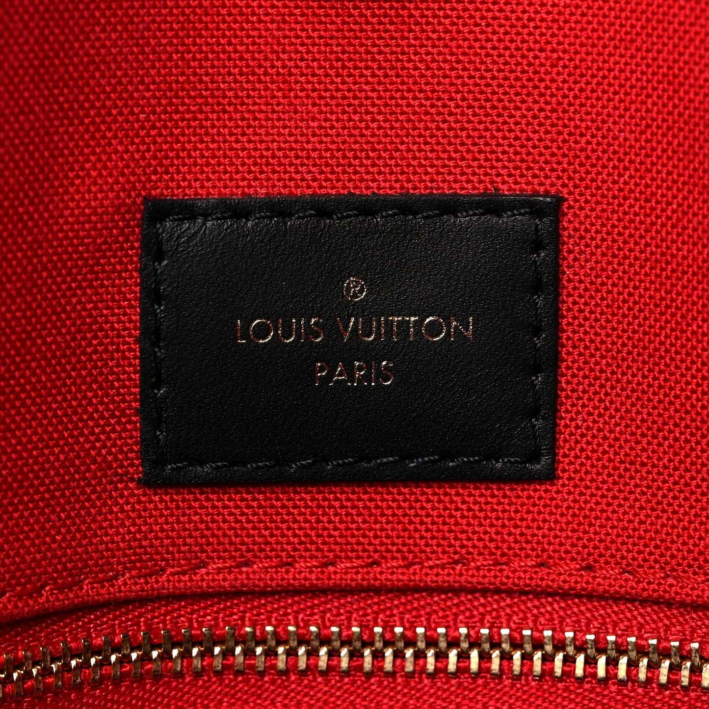 Reverse Monogram Giant Onthego MM
