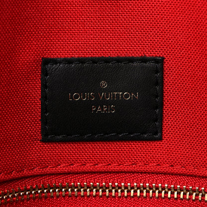 Louis Vuitton Reverse Monogram Giant Onthego MM 6 of 15