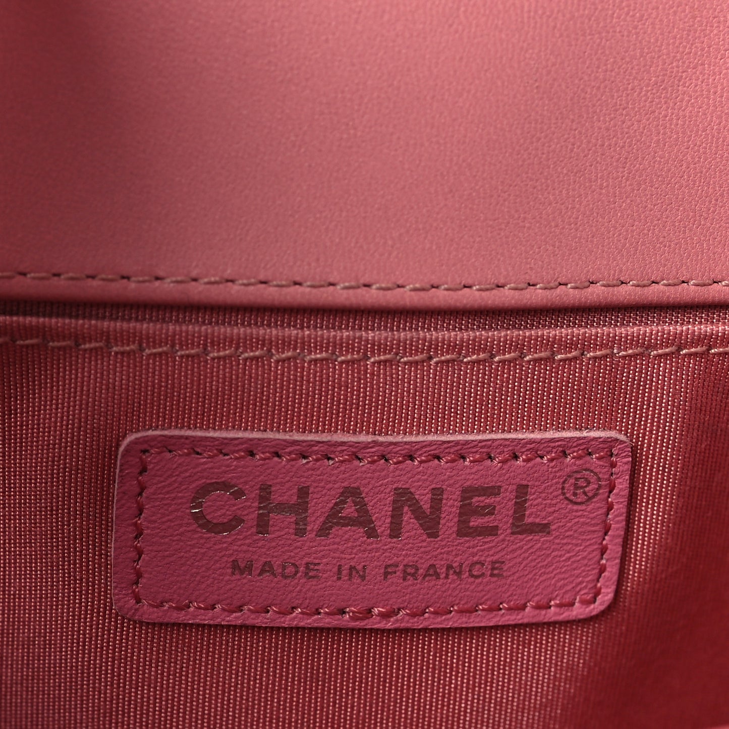 Lambskin Quilted Medium Boy Flap Light Pink
