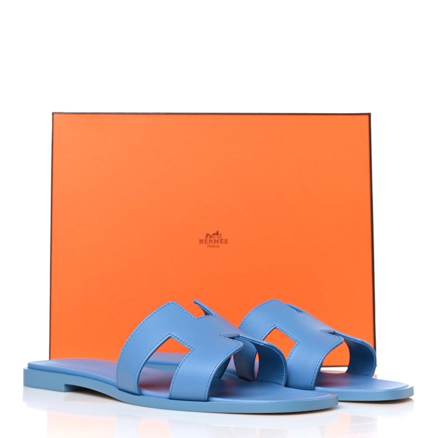 Box Calfskin Oran Sandals 39 Bleu Cameo
