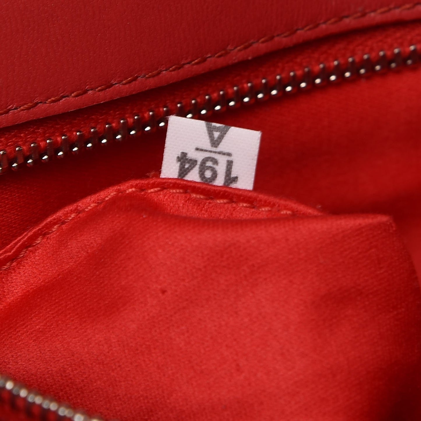 Nappa Matelasse Crystal Pochette Clutch Rosso