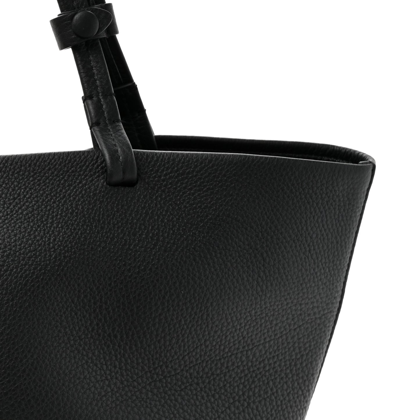 Grained Calfskin Park Tote Three Black