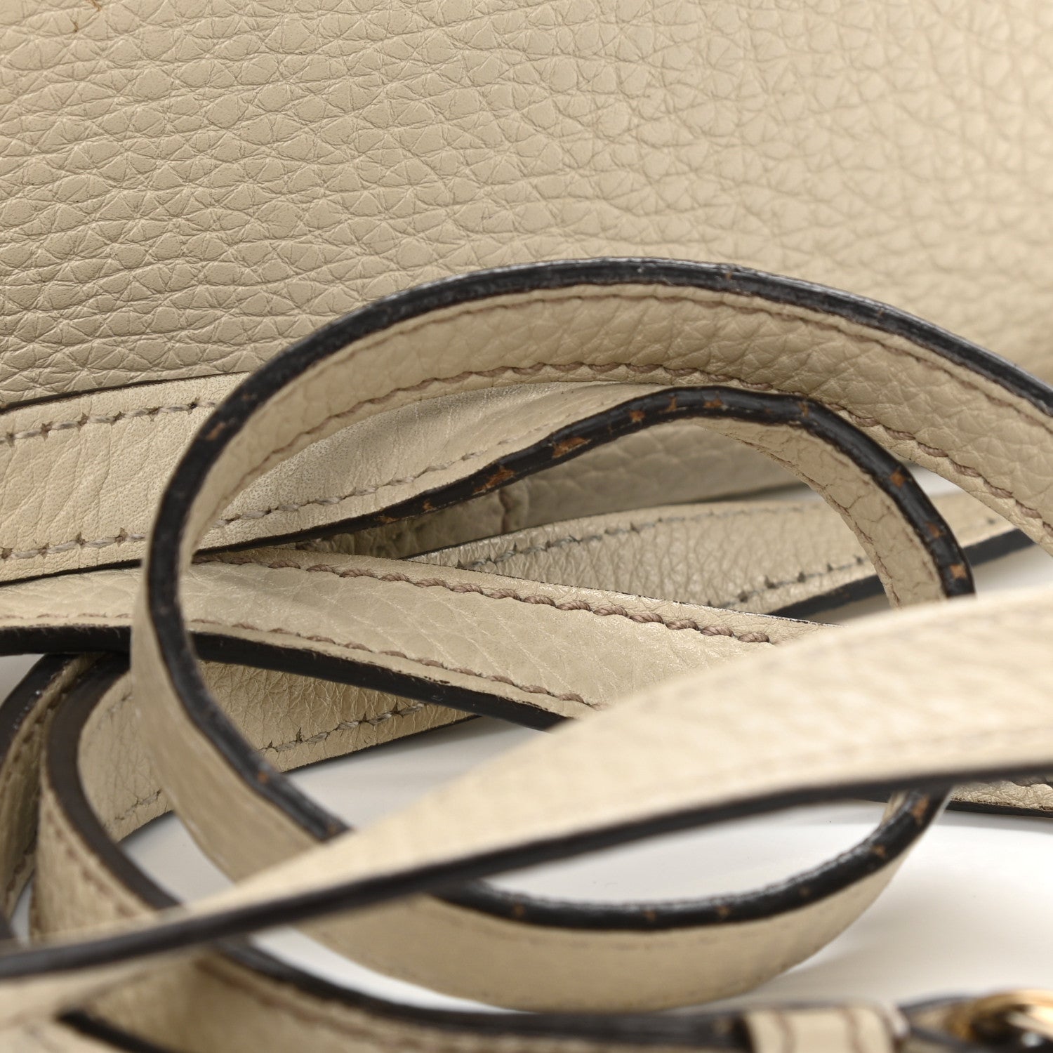 Gucci Pebbled Calfskin Small Soho Disco Bag Off White 18 of 20