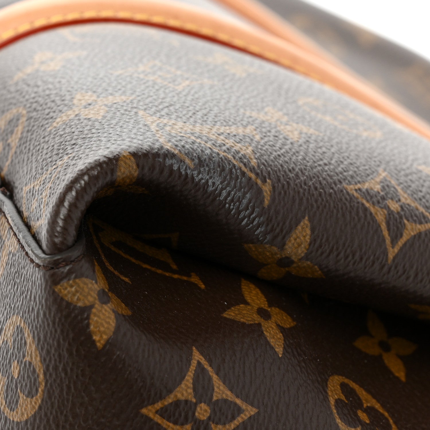 Louis Vuitton Monogram Soufflot MM 17 of 20