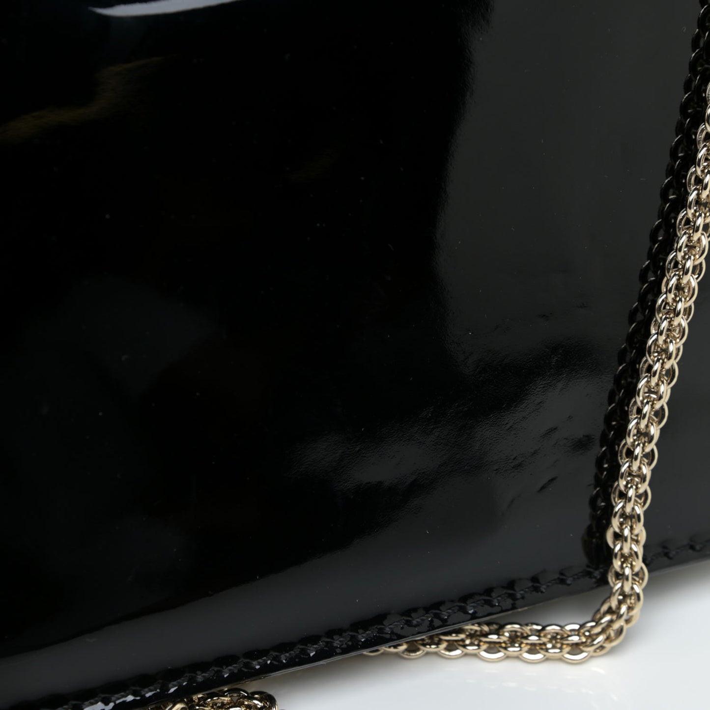 Patent Monochrome Medium Glam Lock Rockstud Flap Black