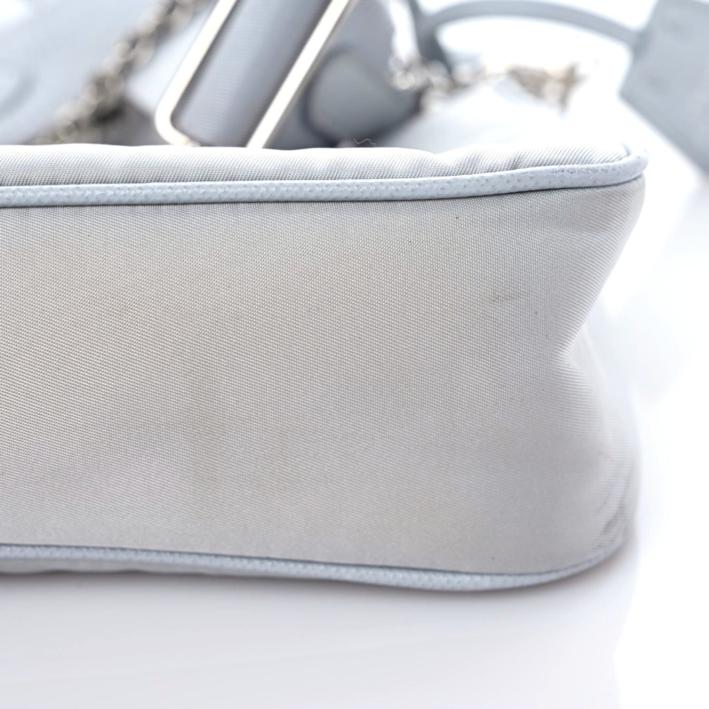 Re-Nylon Saffiano Re-Edition 2005 Shoulder Bag Fiordaliso