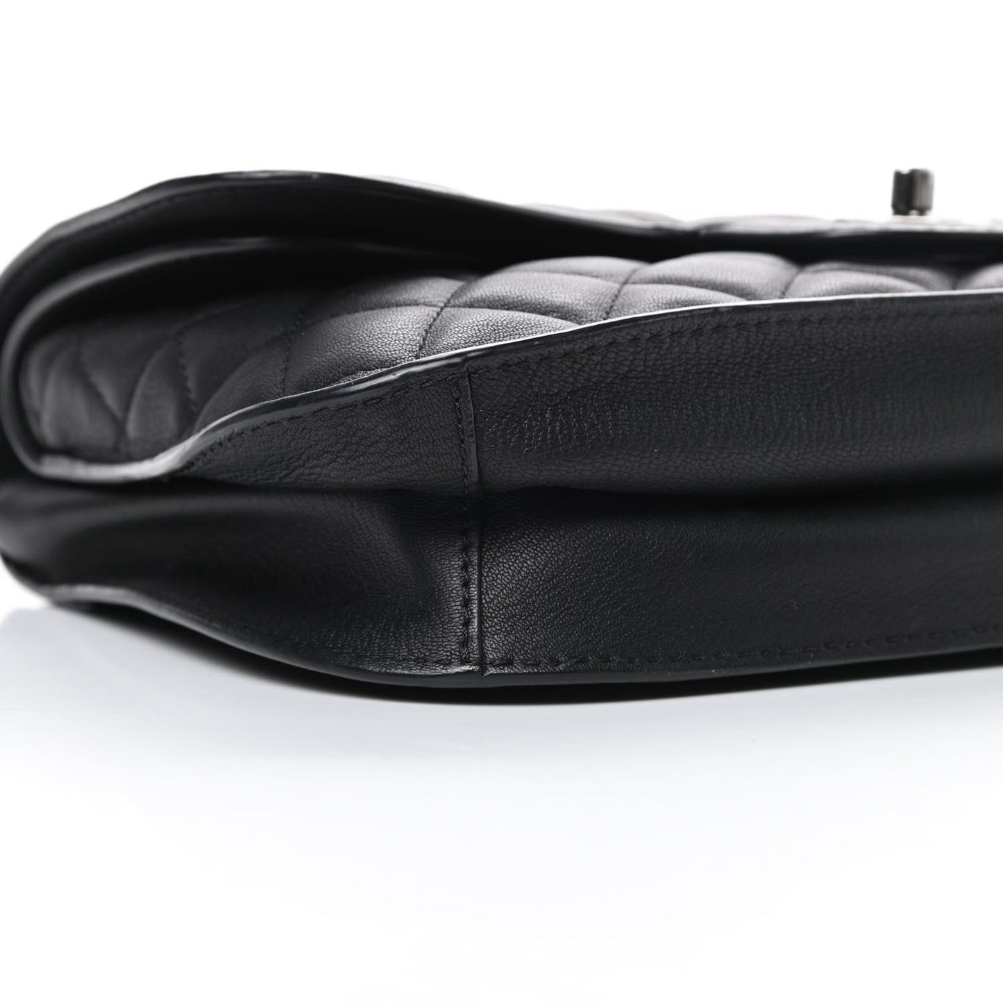 Lambskin Quilted Large Natural CC Flap Black
