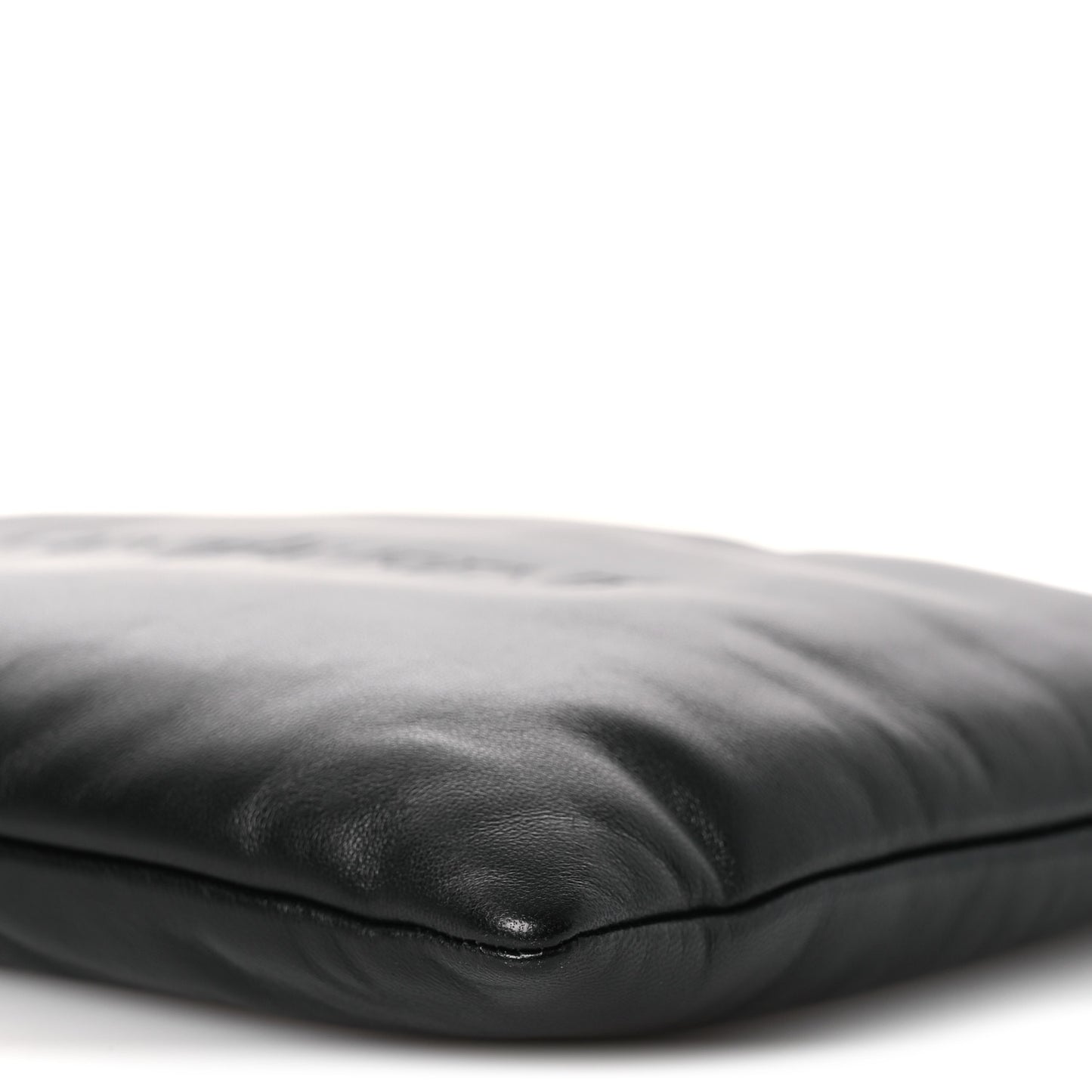 Lambskin Large Puffy Pouch Black