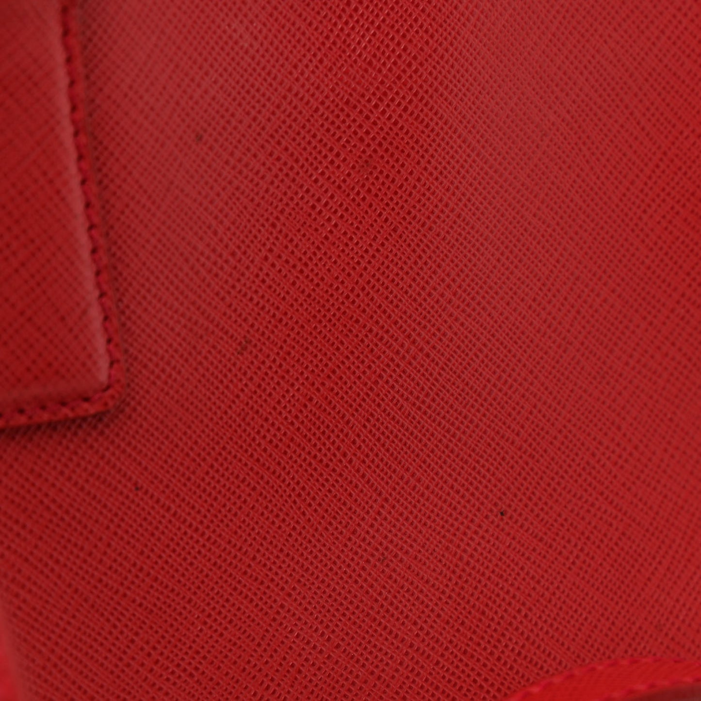 Saffiano Lux Medium Tote Fuoco
