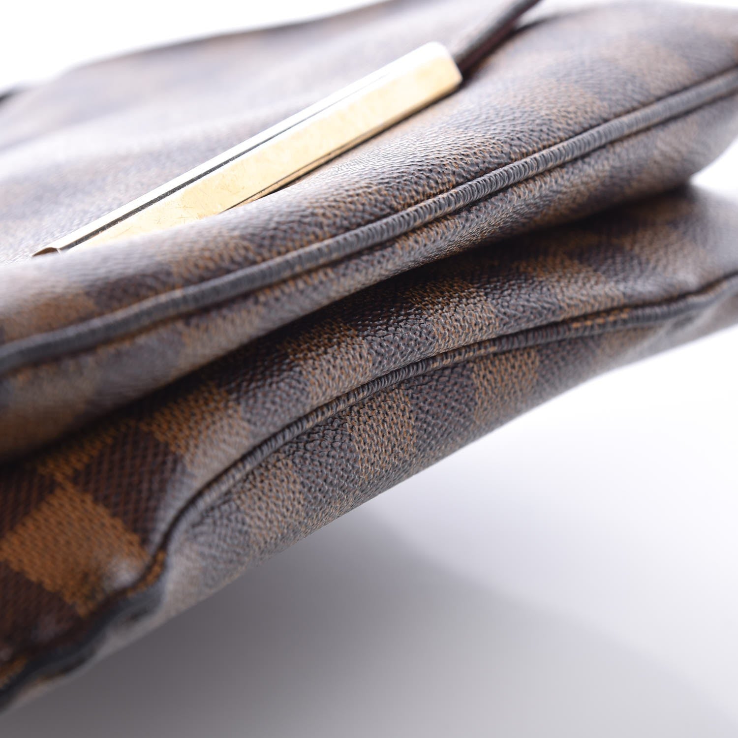 Louis Vuitton Damier Ebene Hoxton GM 19 of 27