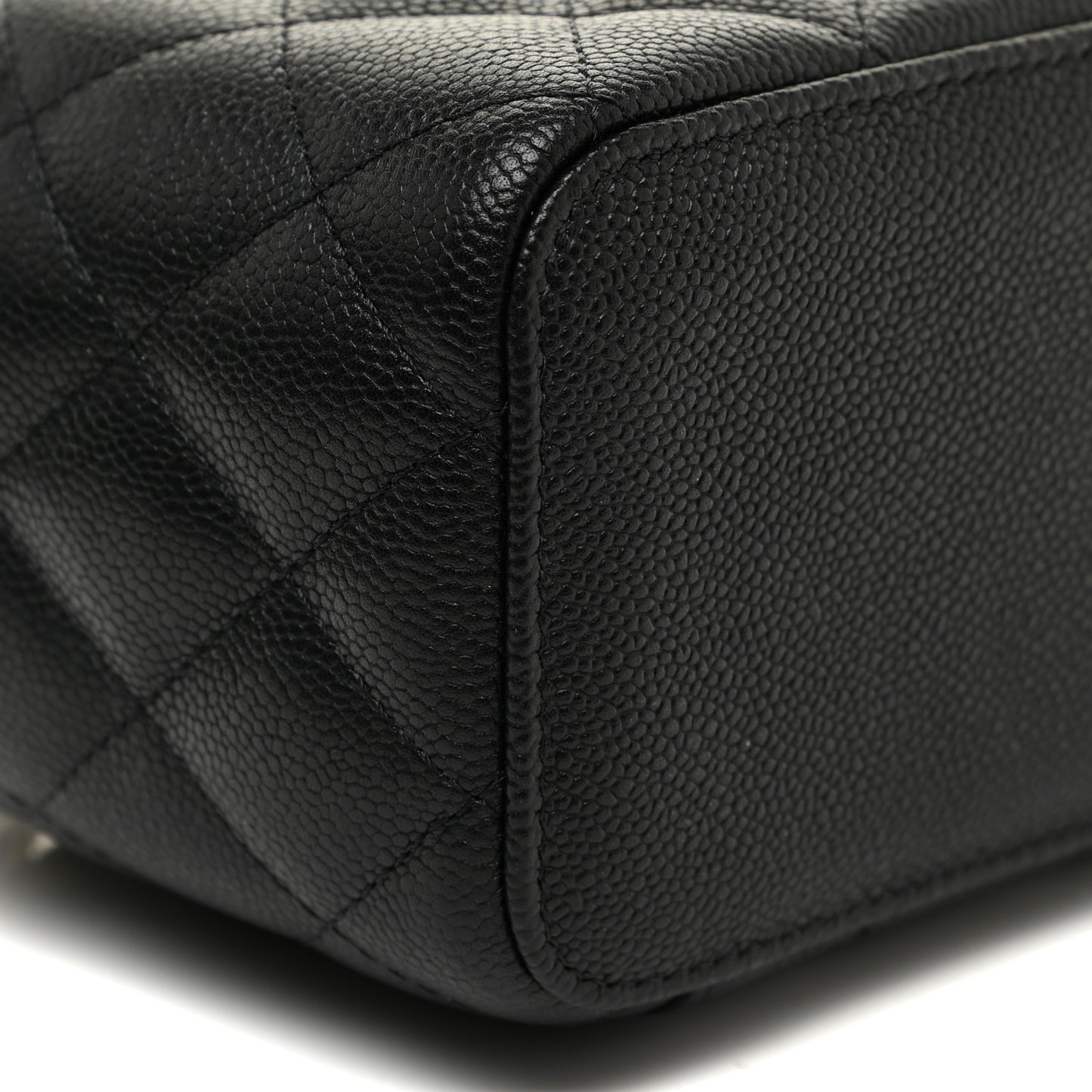 Caviar Quilted Small Tiny CC Vanity Case With Chain Black