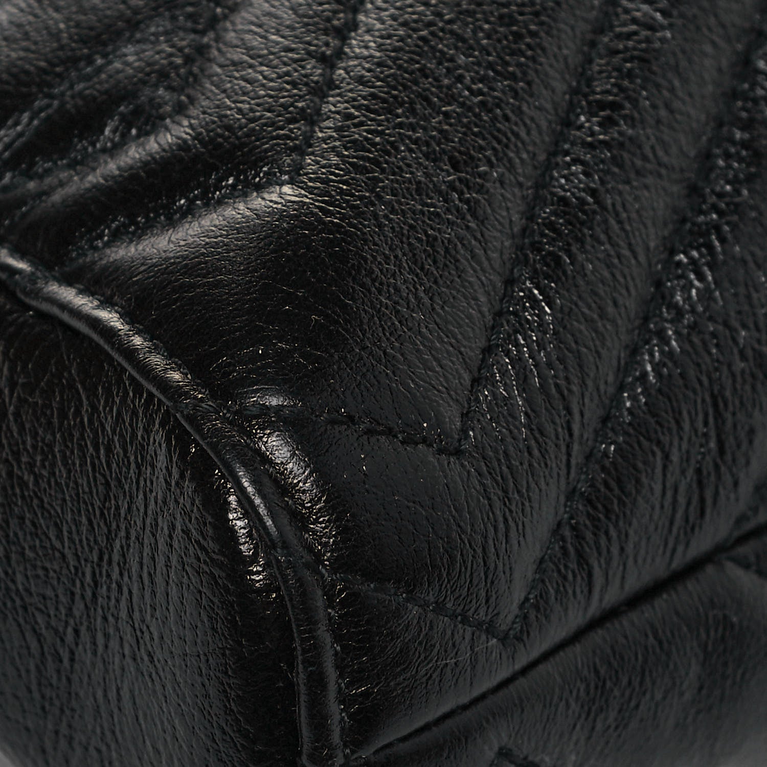 Gucci Vintage Calfskin Matelasse Medium GG Marmont Slim Tote Black 9 of 12