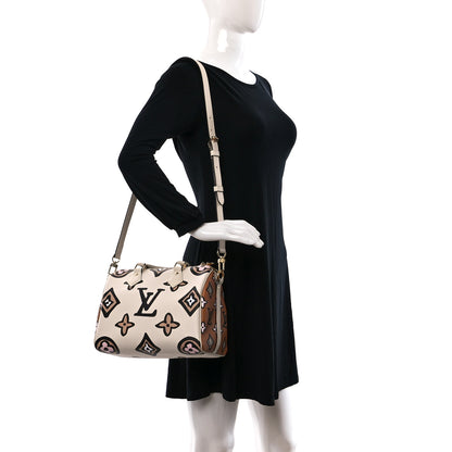 Louis Vuitton Monogram Giant Wild At Heart Speedy Bandouliere 25 Creme 2 of 8