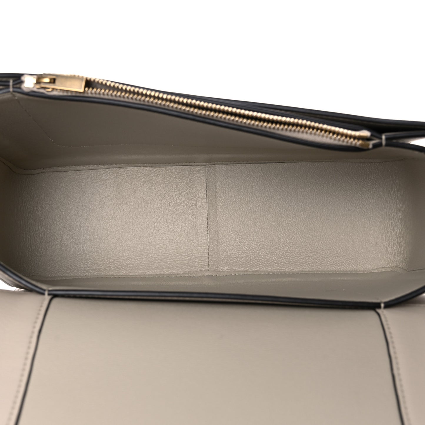 Shiny Smooth Calfskin Medium Frame Shoulder Bag Grege Storm