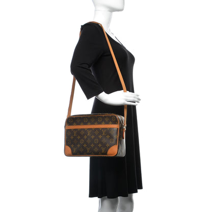 Louis Vuitton Monogram Trocadero 30 2 of 6