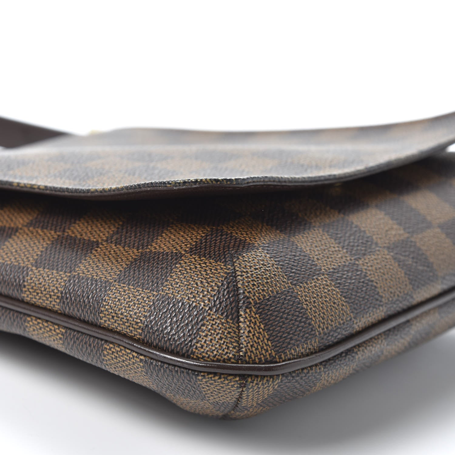 Louis Vuitton Damier Ebene Musette Salsa 5 of 8