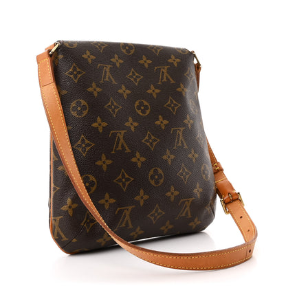 Louis Vuitton Monogram Musette Salsa 3 of 9