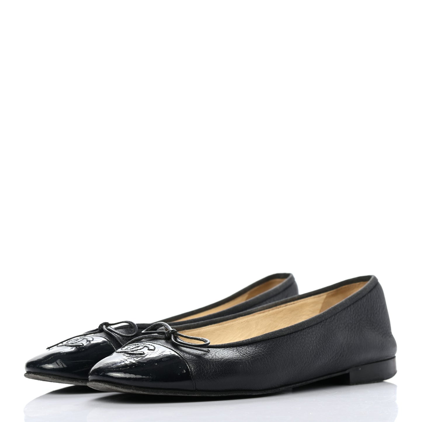 Goatskin Patent CC Cap Toe Ballerina Flats 39 Black