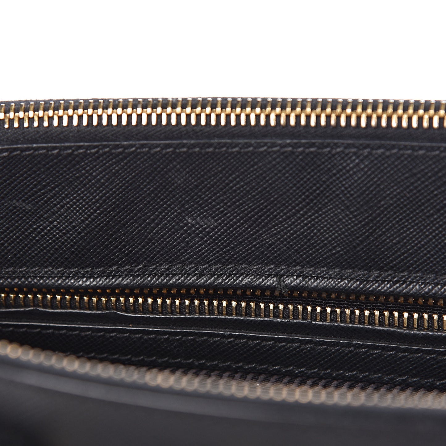 Saffiano Medium Galleria Double Zip Tote Black