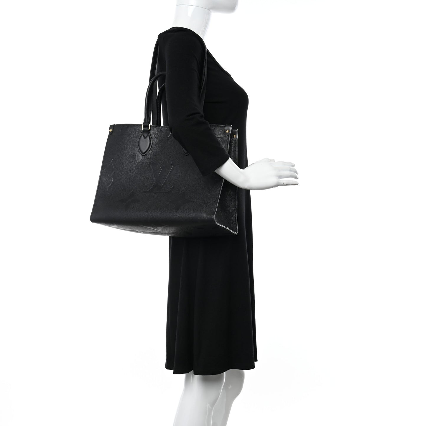 Empreinte Monogram Giant Onthego MM Black