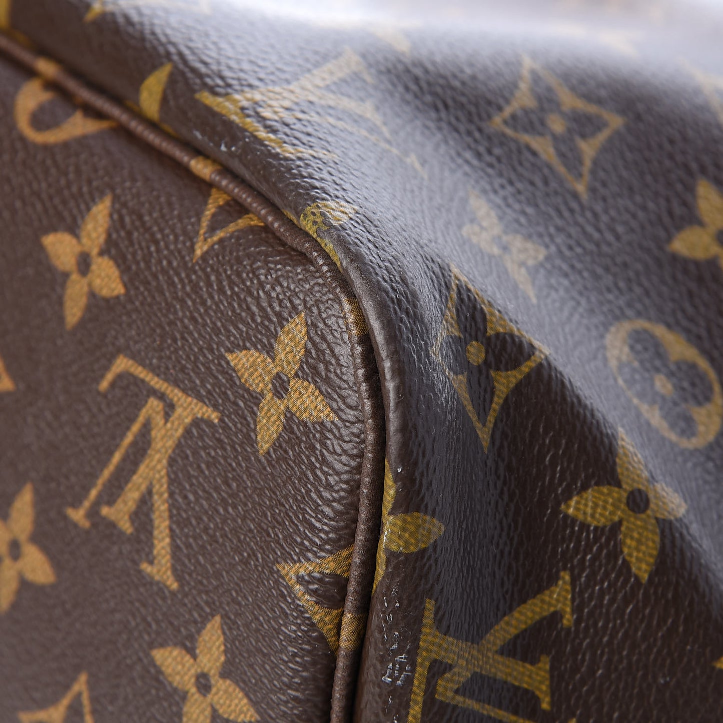 Monogram V Neverfull MM Grenade