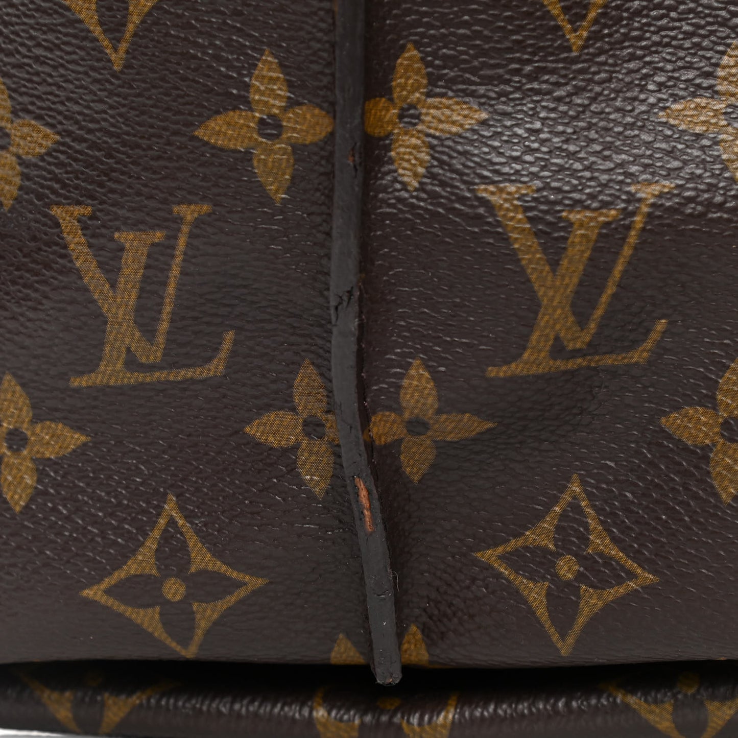 Monogram Metis