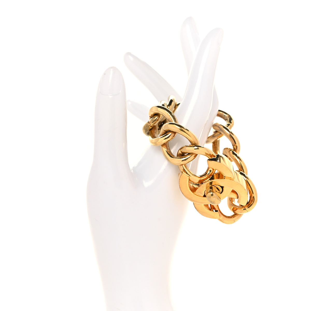 Metal CC Turnlock Bracelet Gold