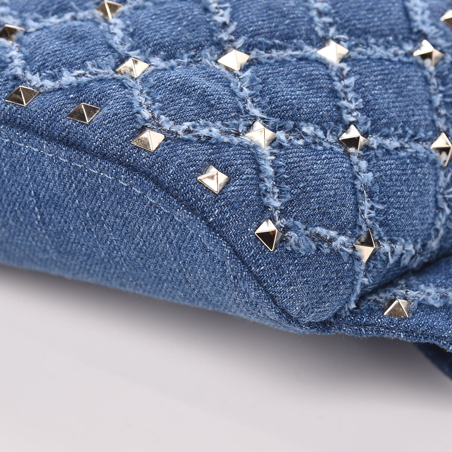 Valentino Garavani Denim Rockstud Spike Belt Bag 95 Denim 8 of 8