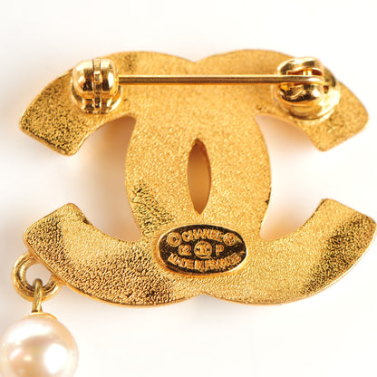 Chanel Crystal Pearl CC Brooch Gold 2 of 3
