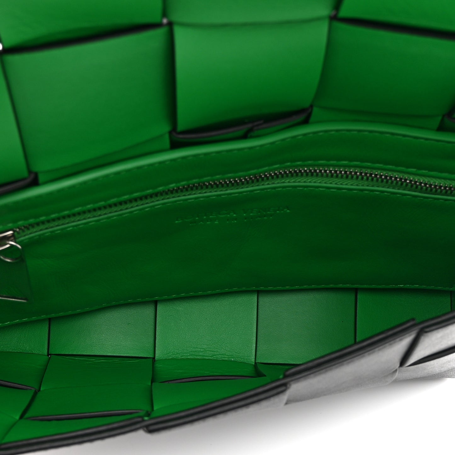 Nappa Maxi Intreccio Cassette Bag Black  Parakeet