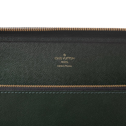 Louis Vuitton Taiga Briefcase Epicea 6 of 8