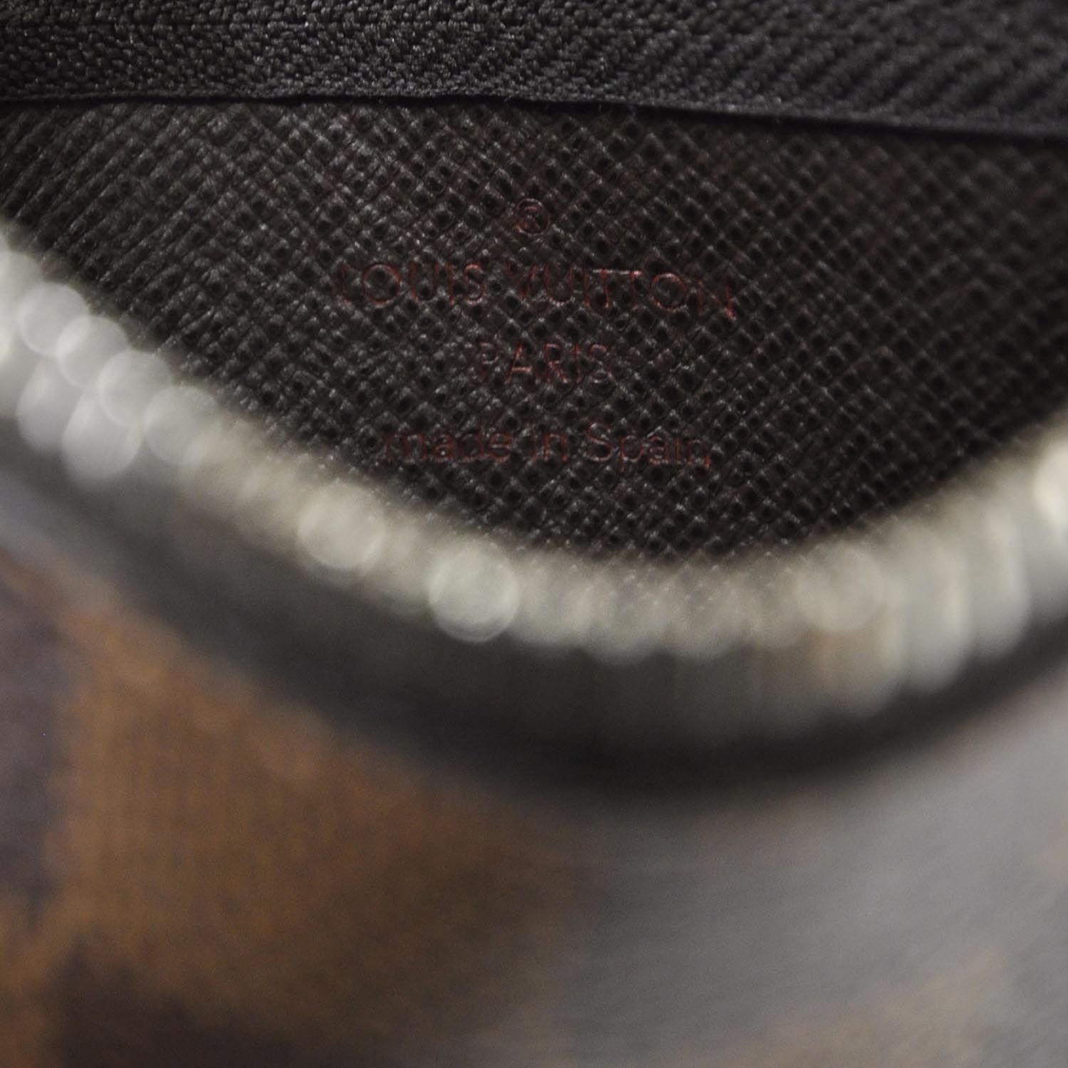 Louis Vuitton Damier Ebene Key Pouch 7 of 8