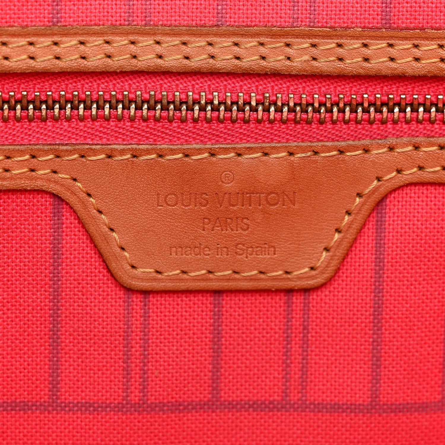 Louis Vuitton Monogram V Neverfull MM Grenade 6 of 16