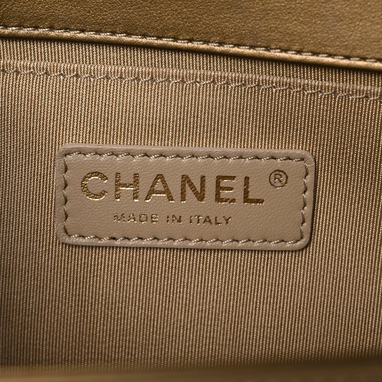 Metallic Patent Calfskin Quilted Medium Boy Flap Gold