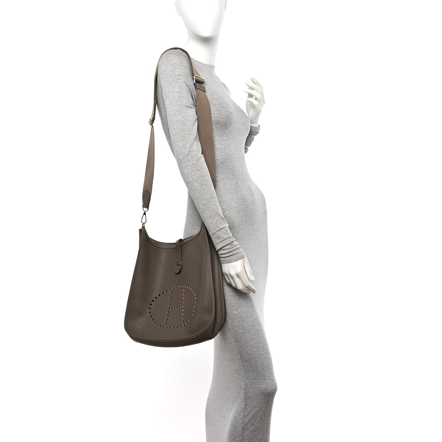 Hermes Taurillon Clemence Evelyne III GM Etoupe 2 of 11