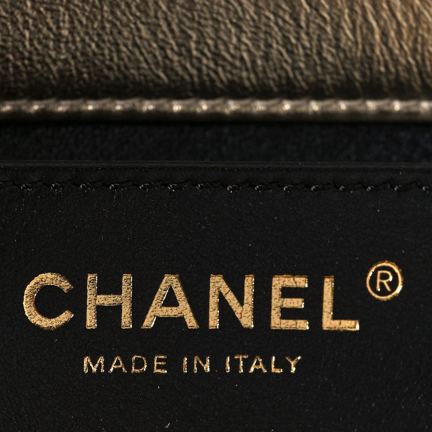Metallic Lambskin Quilted Mini CC Crystal Logo Chain Flap Gold