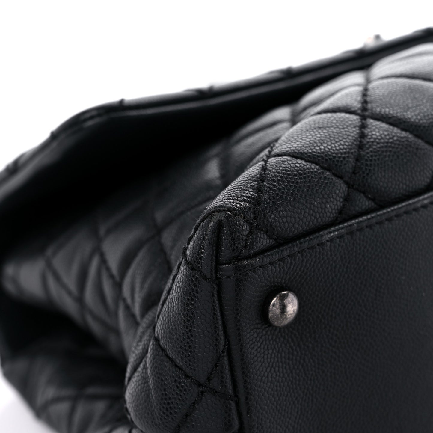 Caviar Quilted Medium Coco Handle Flap Black