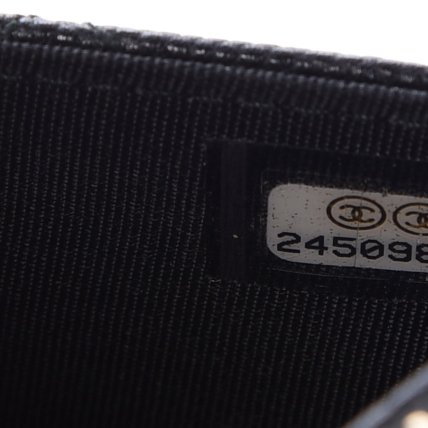 Caviar Quilted Golden Class Wallet On Chain WOC Black