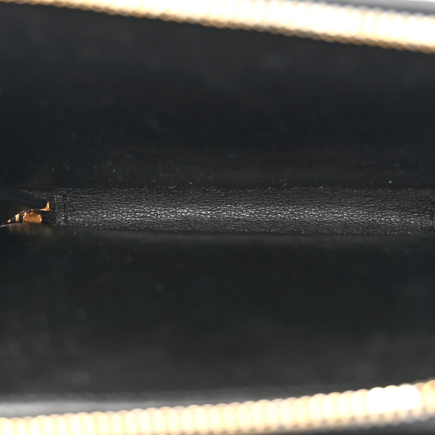 Saint Laurent Grain De Poudre Matelasse Chevron Monogram Compact Zip Around Wallet Black 5 of 9