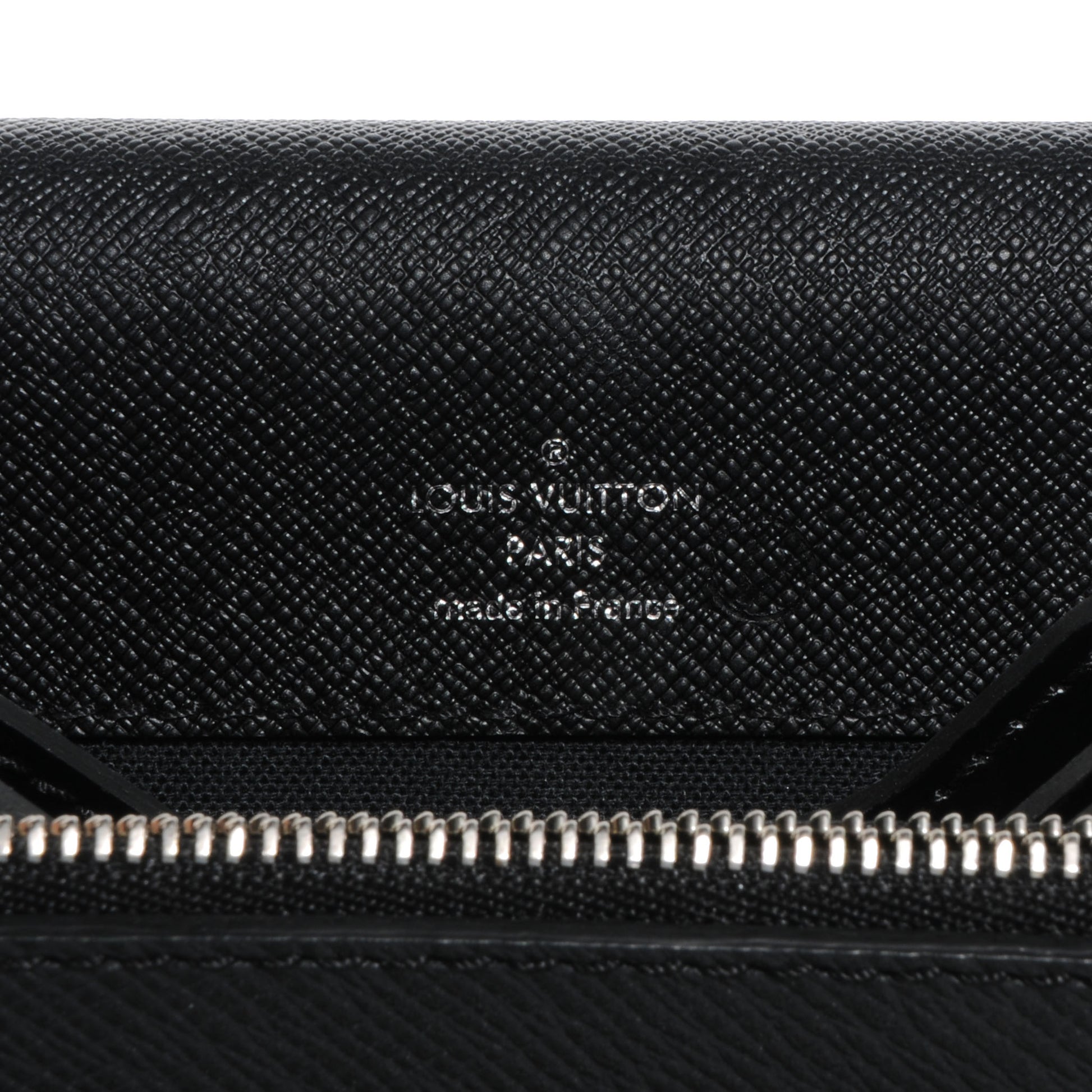 Louis Vuitton Taiga Neo Robusto 3 Compartment Briefcase Ardoise 6 of 8