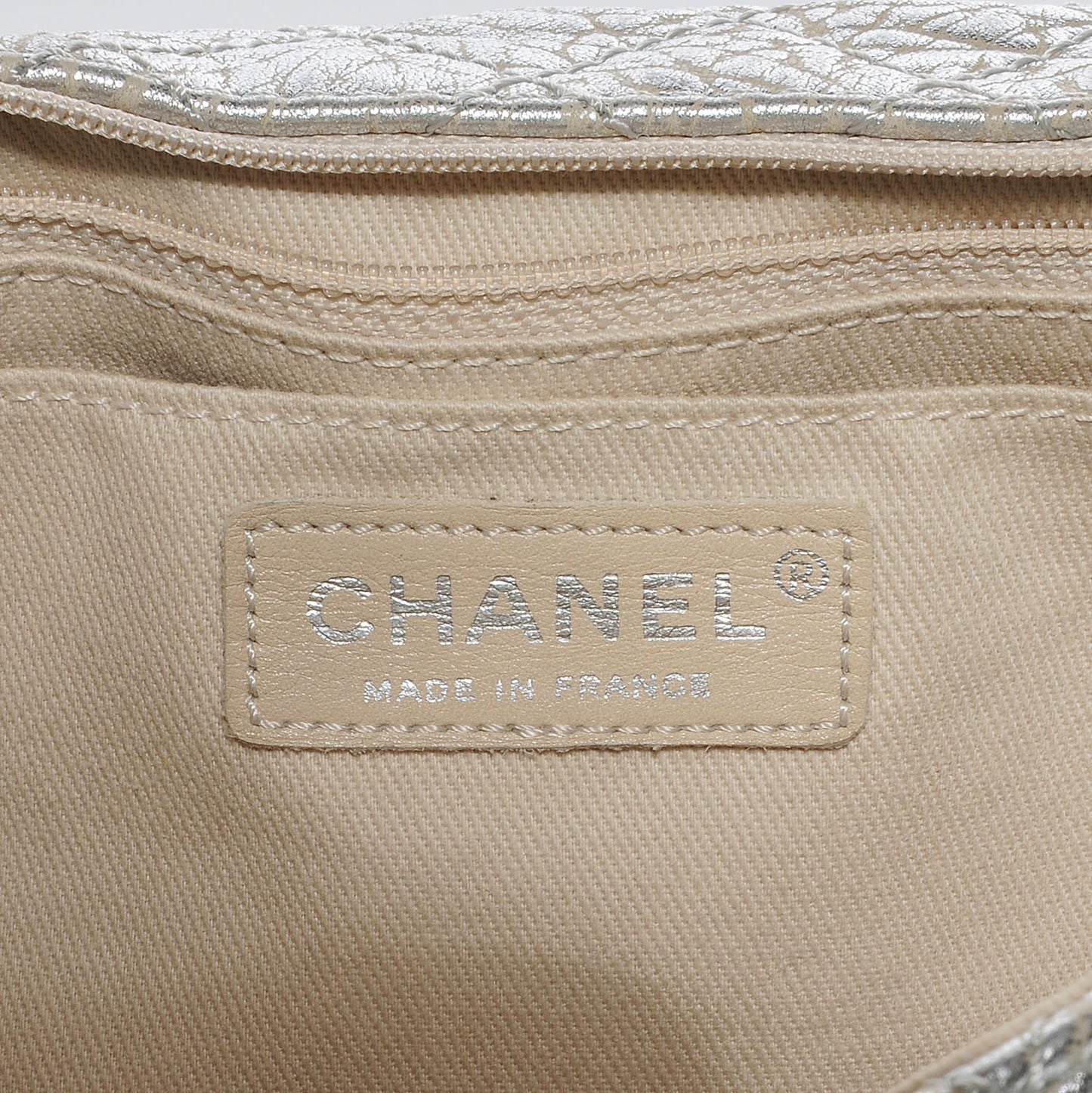Calfskin Ice Cube On the Rocks Medium Flap Silver