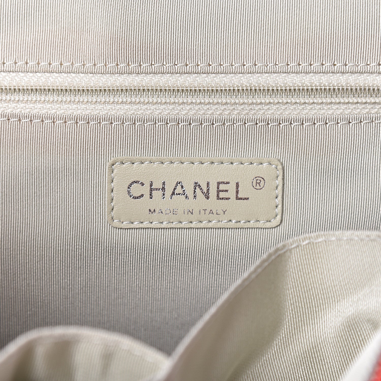 Chanel Washed Lambskin Chain Around Bowler Red 6 of 10