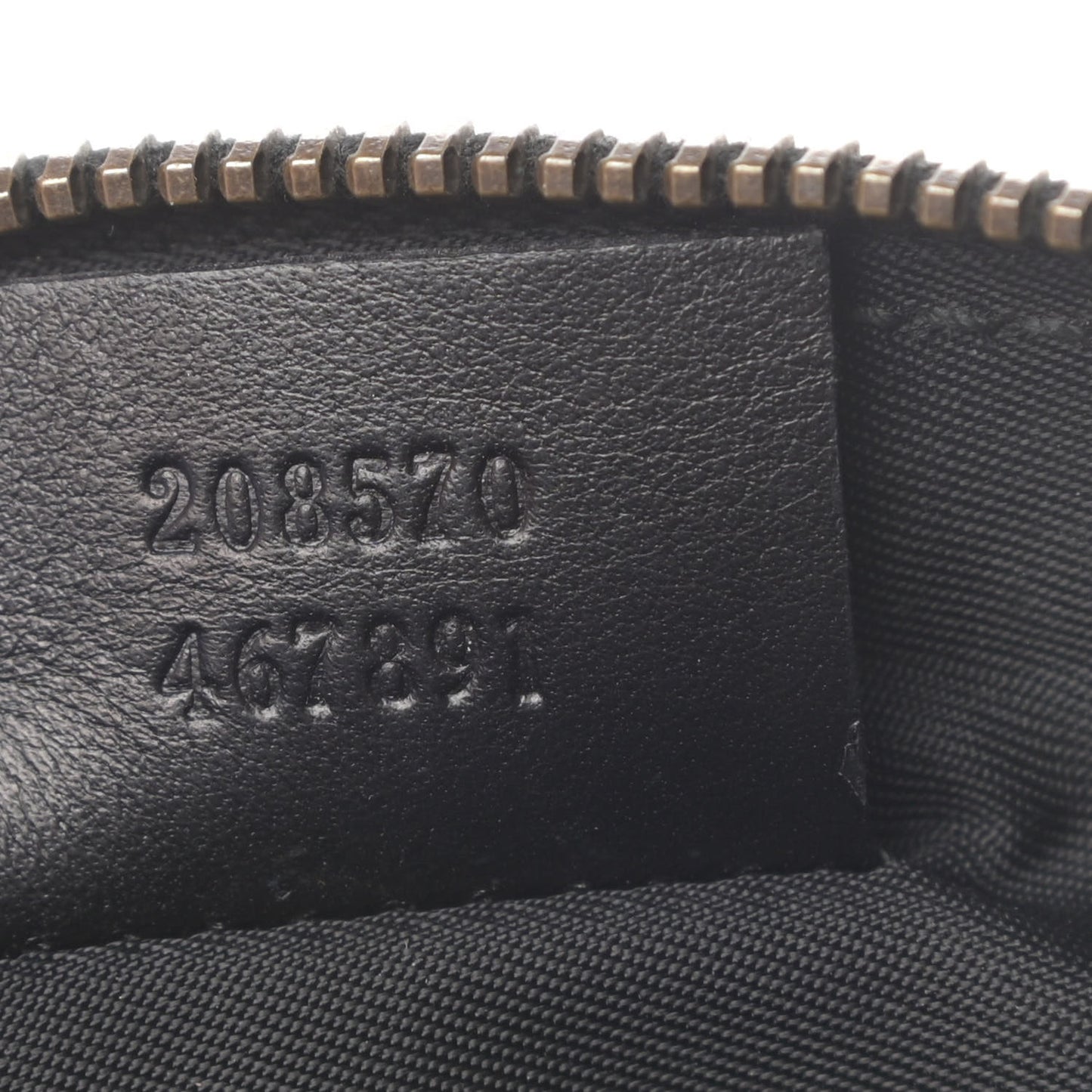 Guccissima Babouska Wristlet Black