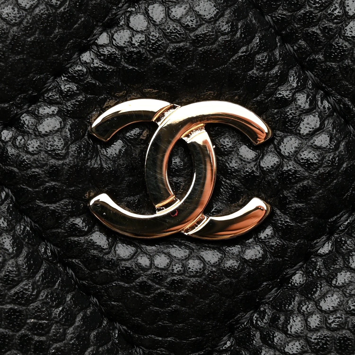 Chanel Caviar Quilted Medium Cosmetic Case Black 8 of 9