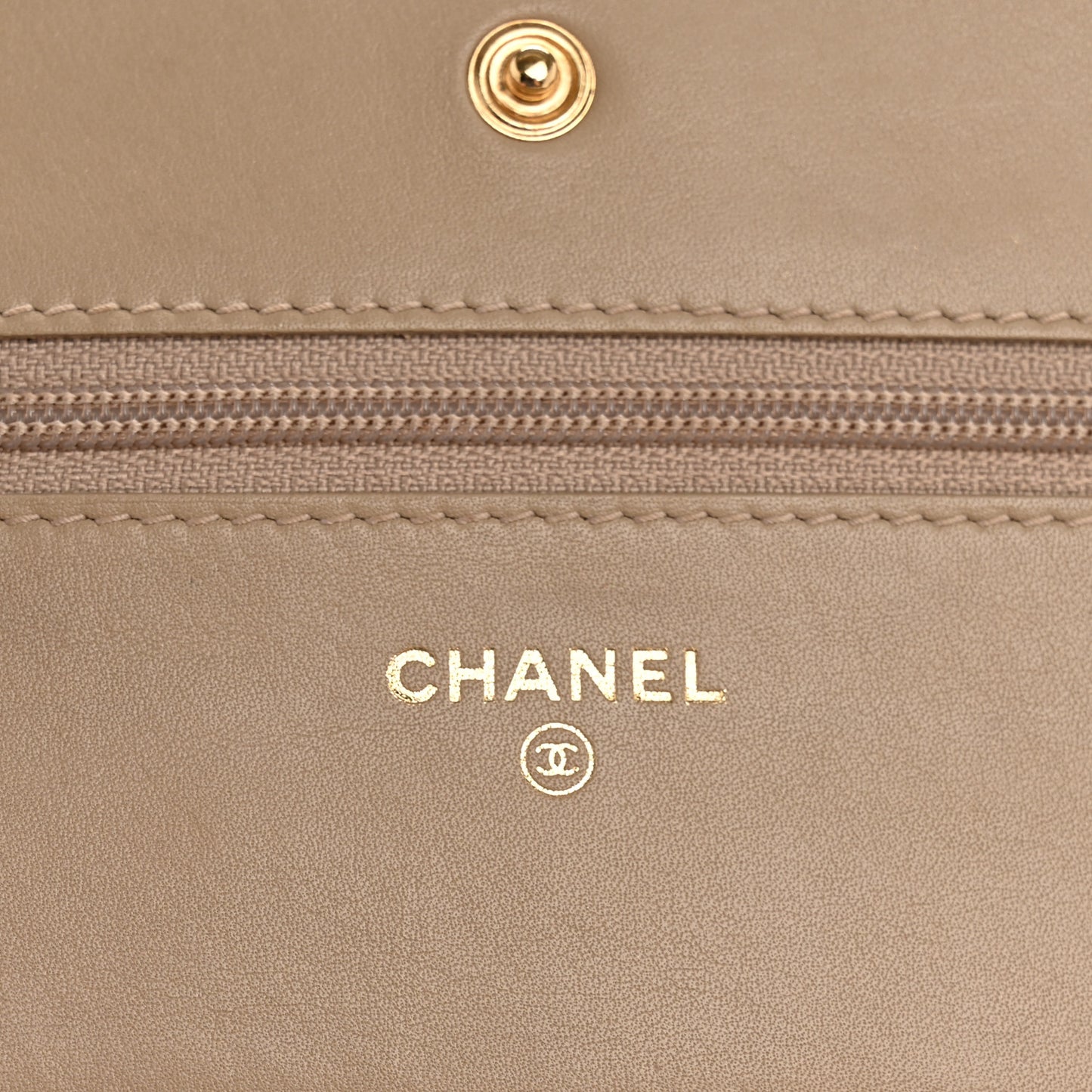 Snakeskin Wallet On Chain WOC Beige
